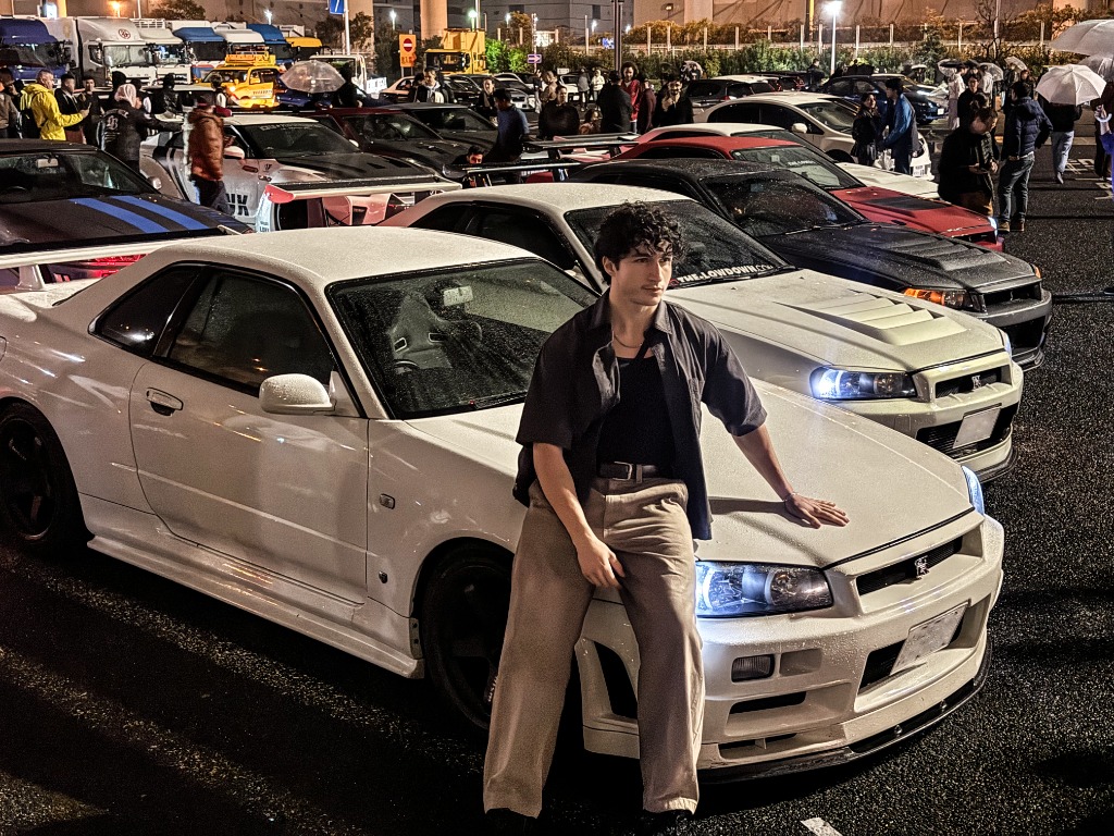 Daikoku Hunter tour guest with R34 GT-R